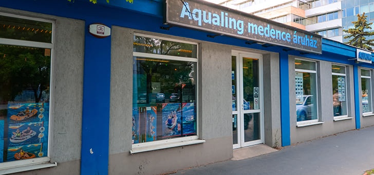 Aqualing Medenceáruház Újbuda